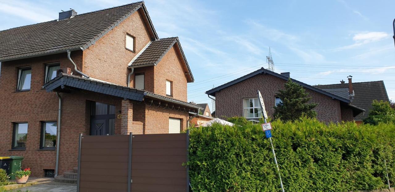 Privatzimmer Junglas Bornheim  Exterior foto